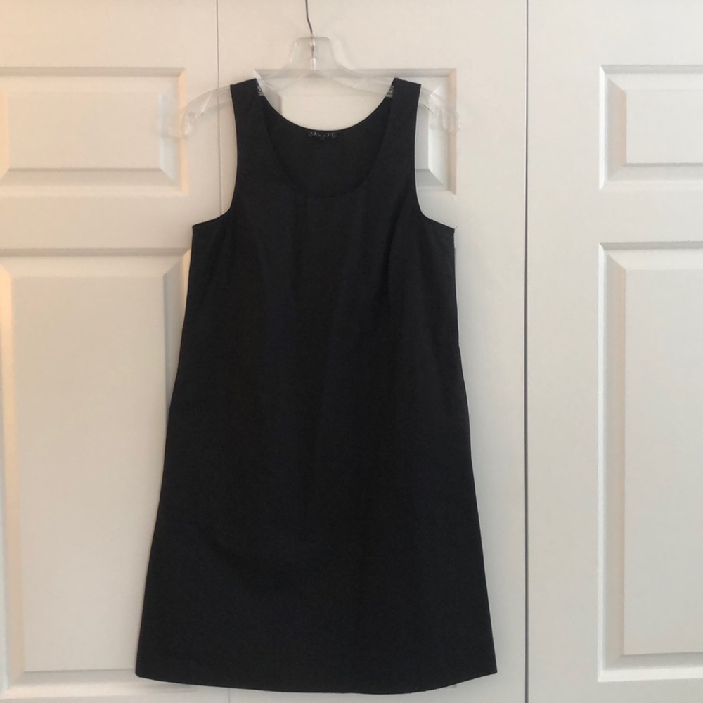 NWOT Black Theory Shift Dress